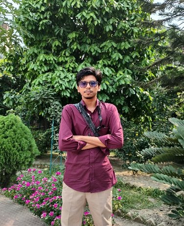 Photo of Mahin Shahriar